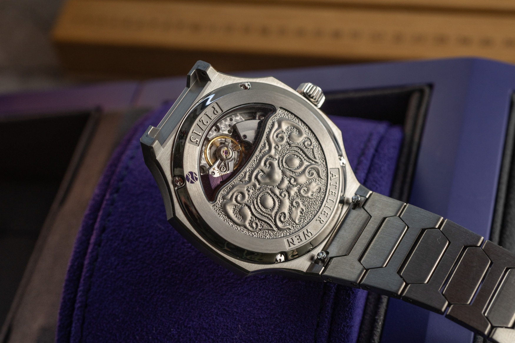 atelier wen perception millesime mu titanium movement caseback