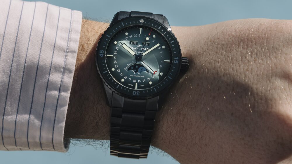 Blancpain unveils its first-ever ceramic bracelets for the Bathyscaphe on Australia’s Great Barrier Reef (live pics)