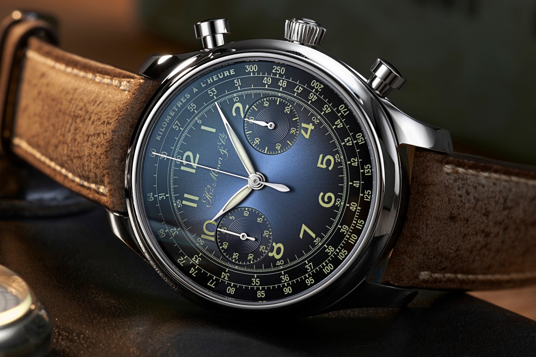 h moser massena lab endeavour chronograph compax dial